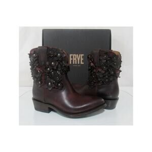 $498 New Women's Billy Flower Cherry Lacquer Booties Western Boots Size 7.5